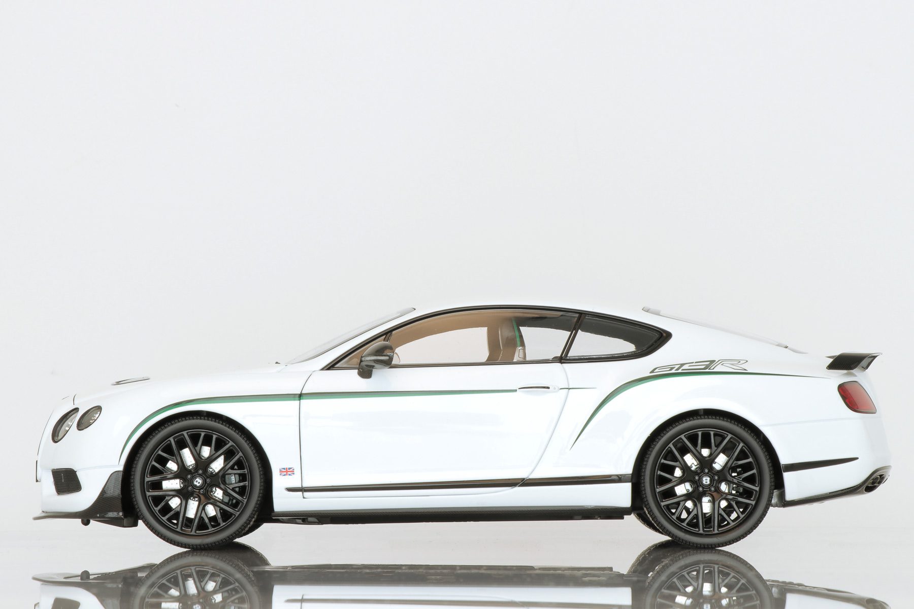 Bentley Continental GT3-R White 1:18 by Almost Real