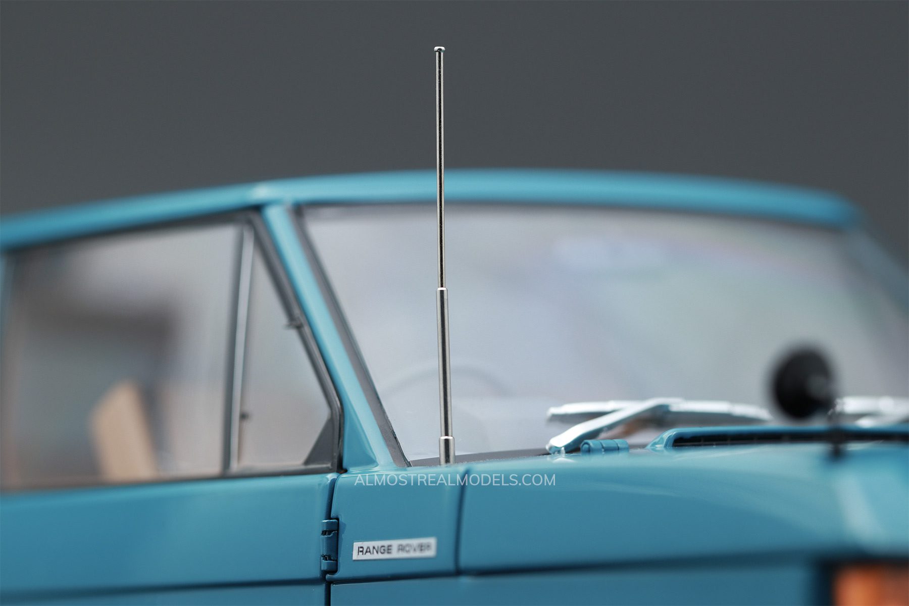 Range Rover Tuscan 1970 Blue Detail Almost Real 1:18