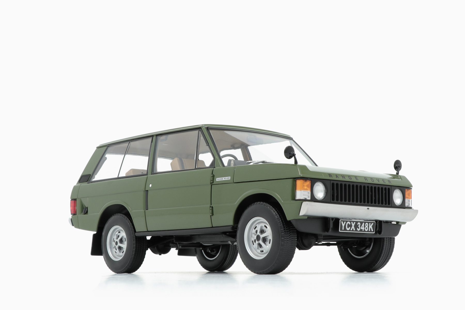 Land Rover Range Rover 1970 1:18 Green Almost Real