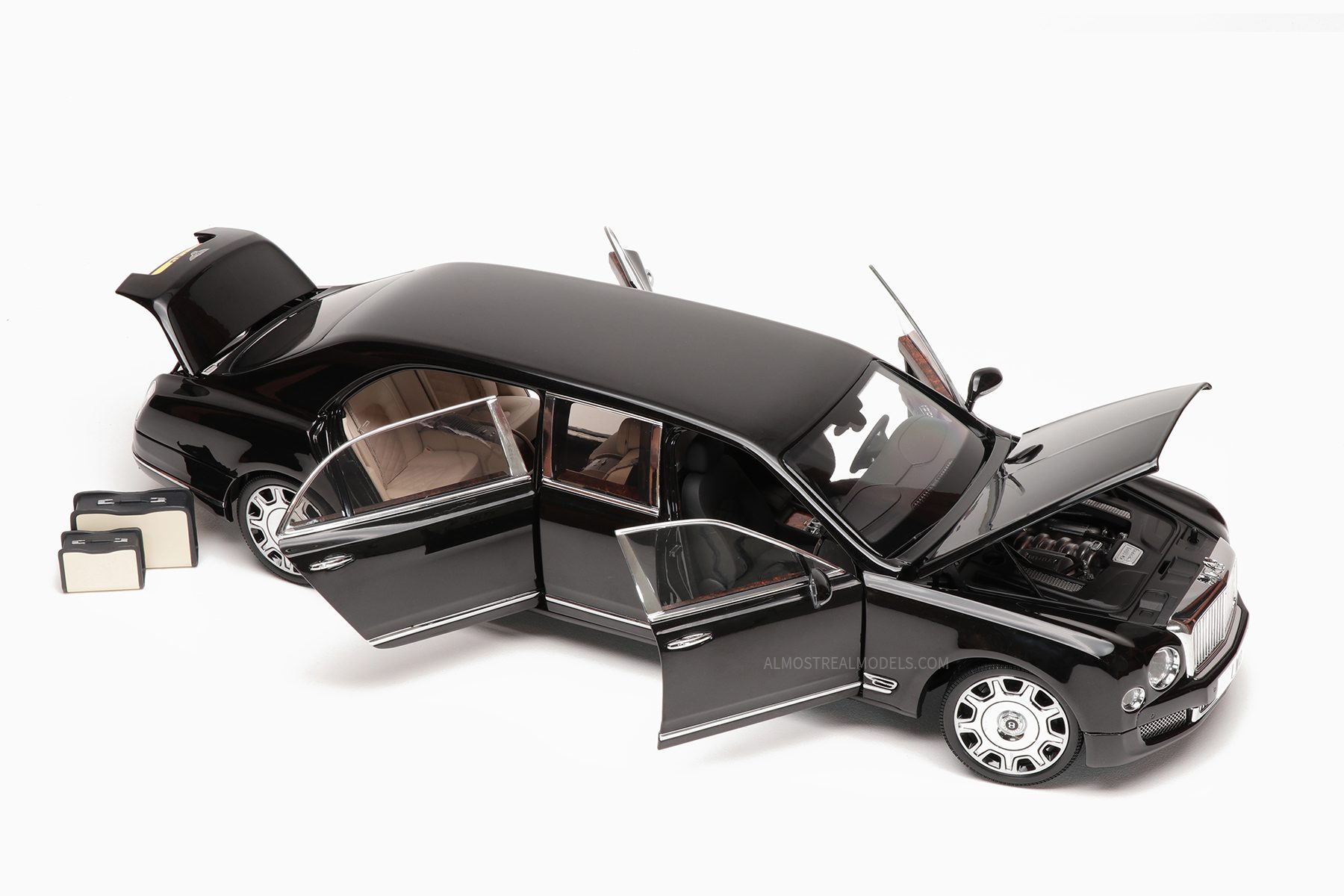 Details about   1:24 Bentley Mulsanne Limousine Model Car Diecast Toy Vehicle Collection Black 
