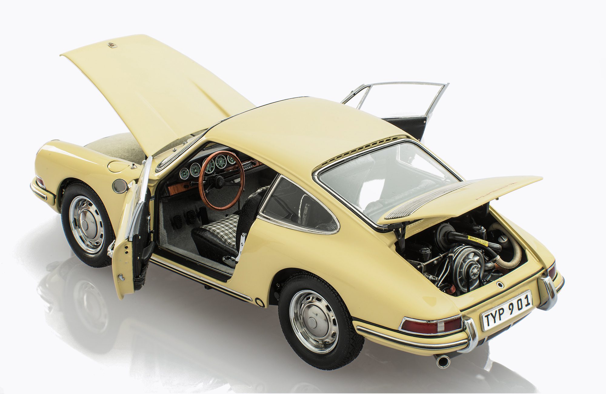 Porsche 901 1964 Champagne Yellow CMC 1:18