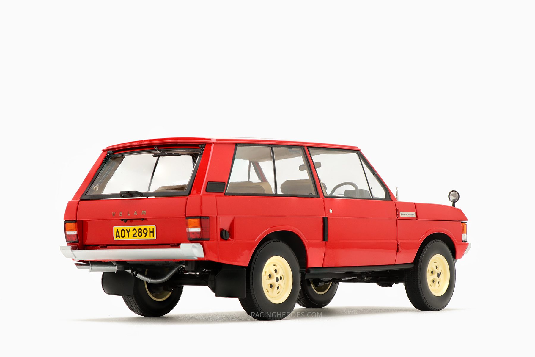 Range Rover Velar “First Prototype” 1969 1:18 by Almost Real