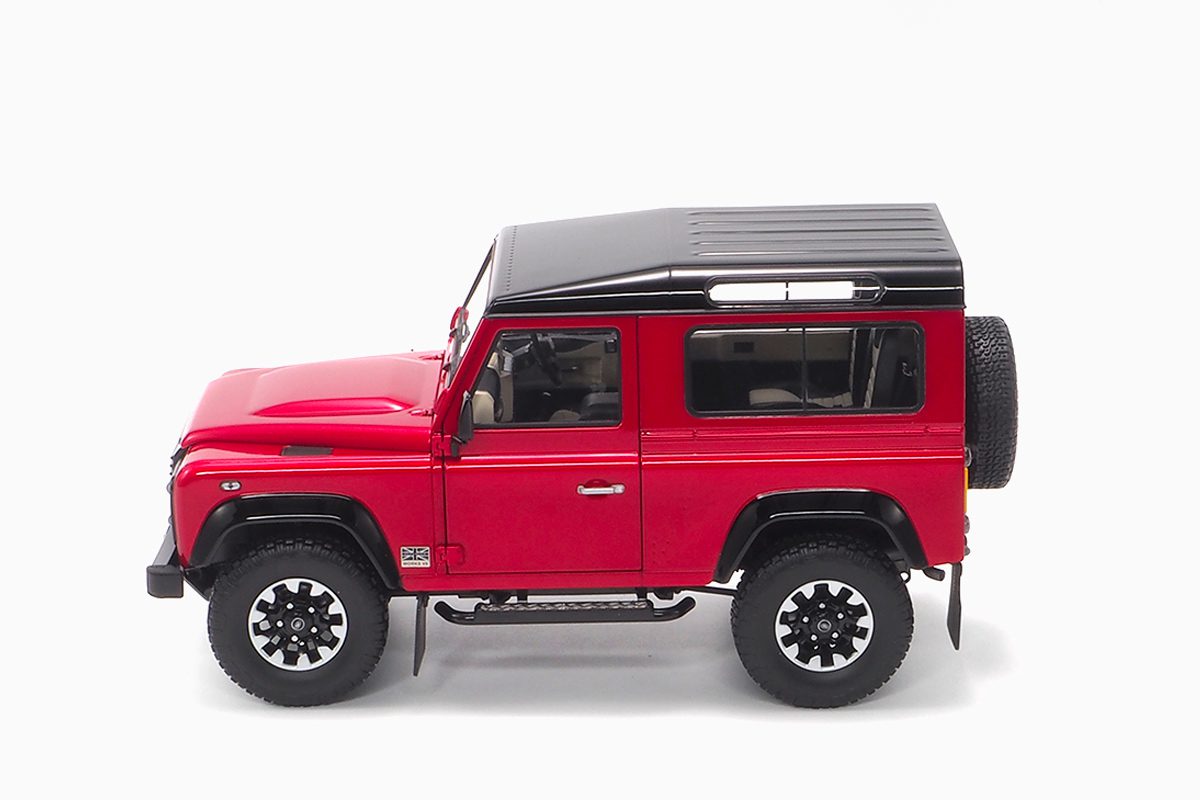 Land Rover Defender 90 Works V8 70Th Edition – 2017 Red 1:18 by Almost Real
