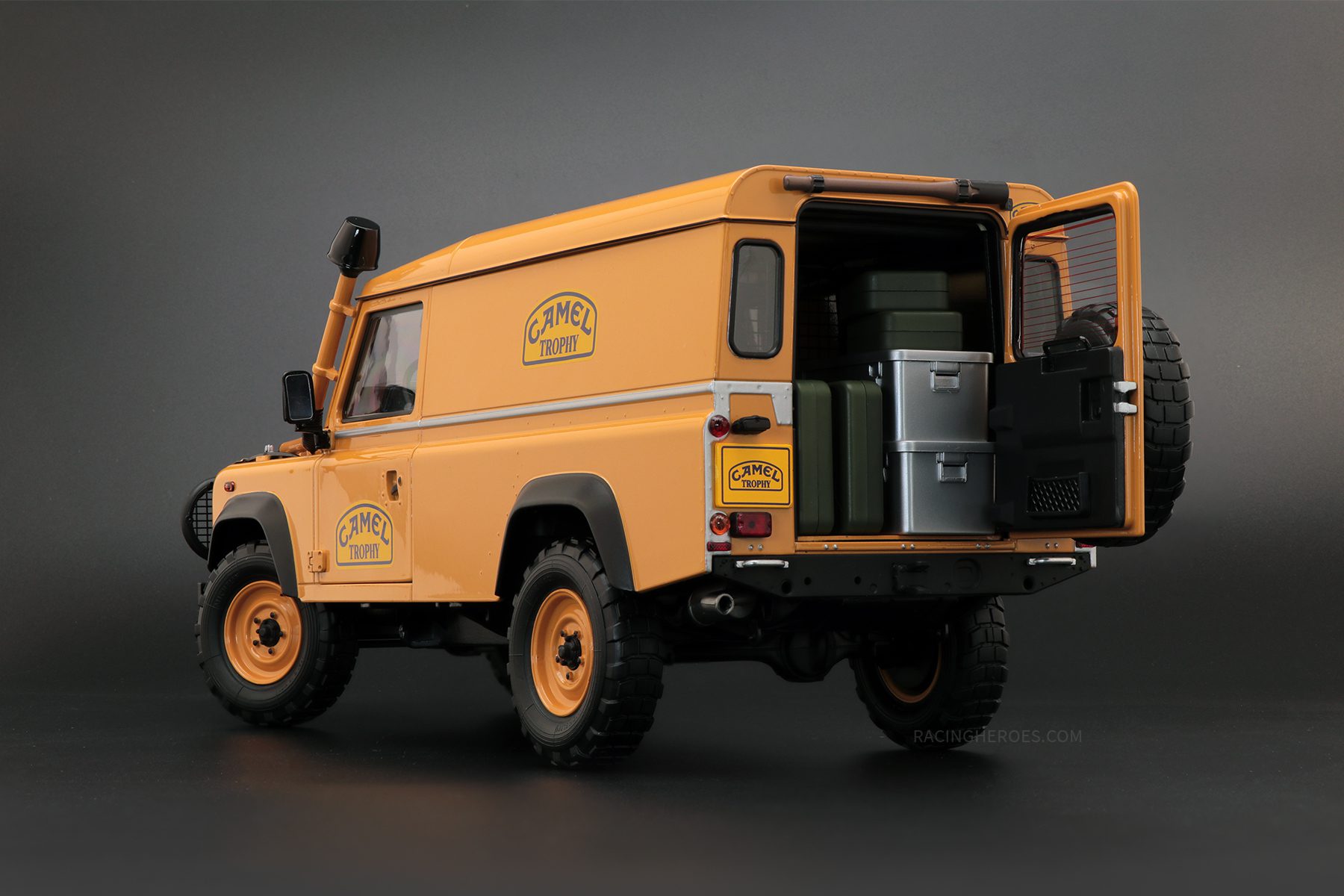 Land Rover Defender 110 “Camel Trophy” Support Unit Borneo 1:18 by Almost Real