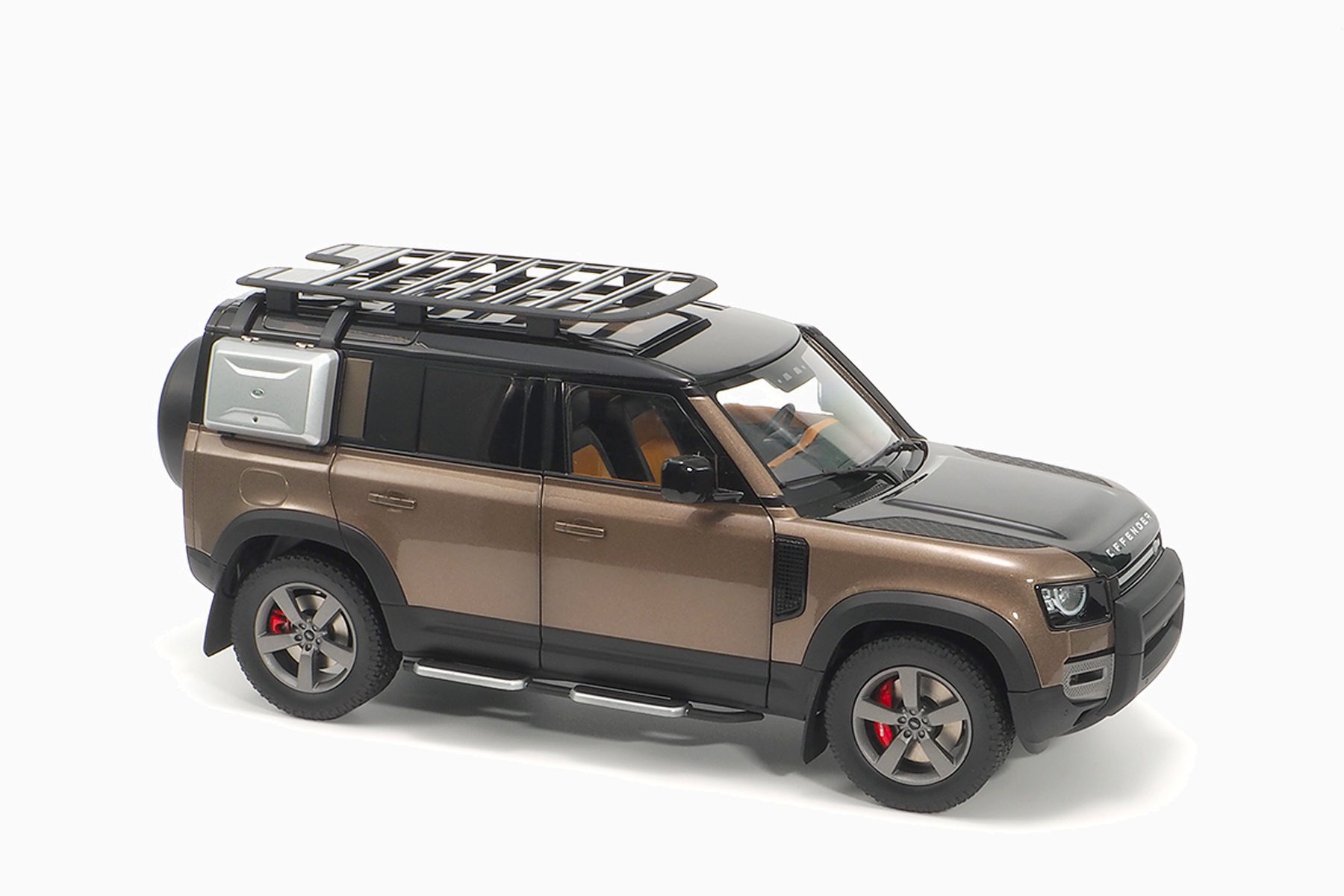 Land Rover Defender 110 2020 Gondwana Stone 1:18 by Almost Real