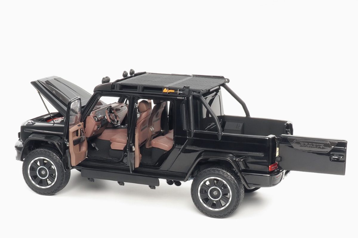 Brabus G 800 Adventure XLP 2020 Obsidian Black 1:18 by Almost Real