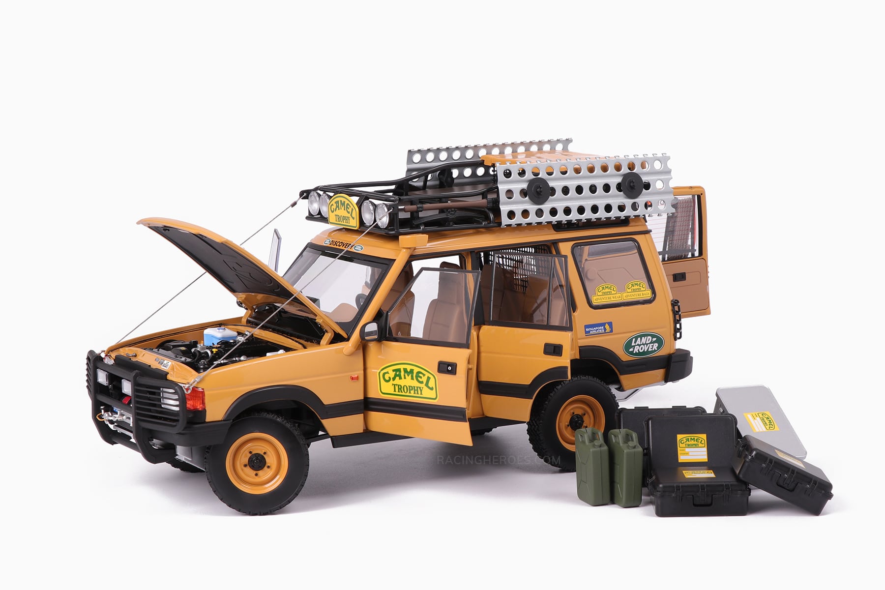 Land Rover Discovery Series I "Camel Trophy" Kalimantan 1996 1:18 by Almost Real