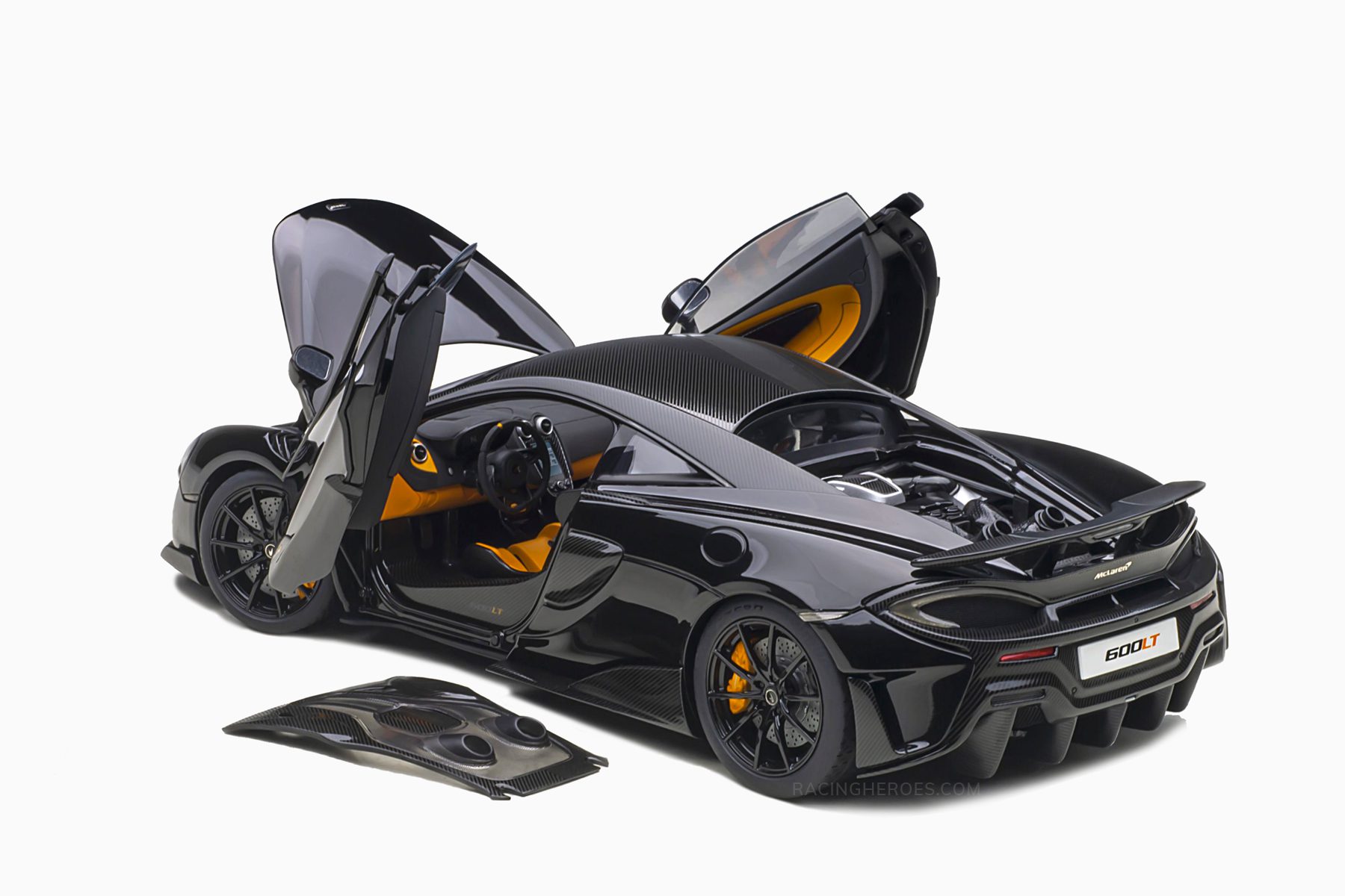 McLaren 600LT Onyx Black 1:18 AutoArt