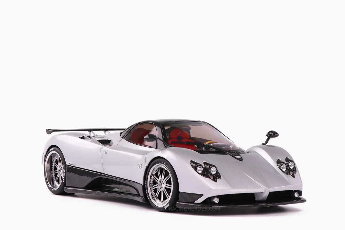 Pagani Zonda F 2005 Street Version 1:18 by Almost Real